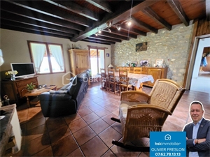 corps de ferme à la vente -   18140  SAINT LEGER LE PETIT, surface 131 m2 vente corps de ferme - UBI463169813